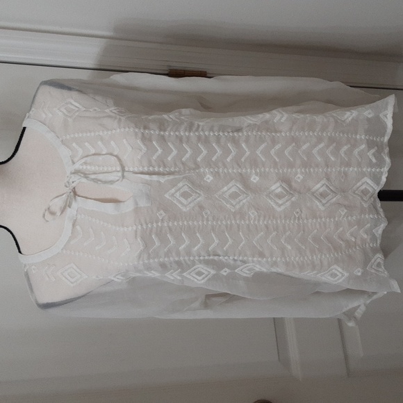 Old Navy Size M White Sheer Boho Embroidered Tie Neckline Long Sleeve Top - Picture 1 of 10